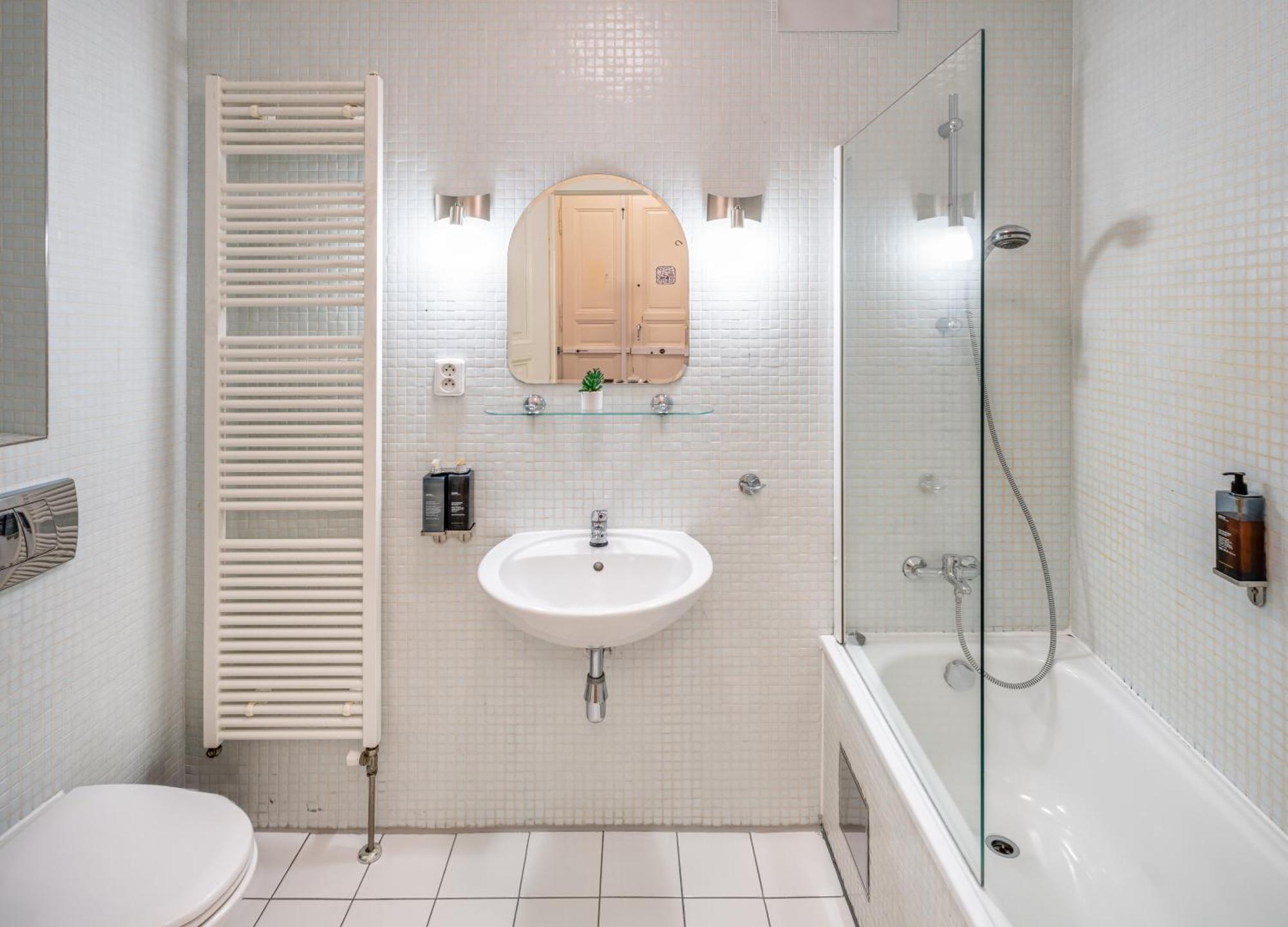 6 Continents Apartments By Adrez Praga Habitación foto